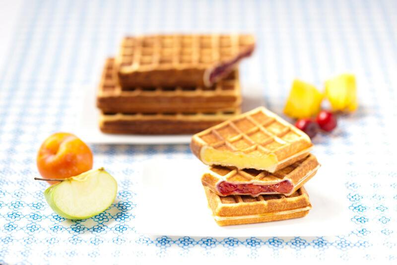 FRUIT WAFFLE WITH PINEAPPLE