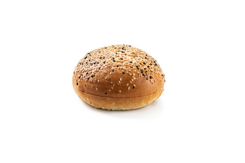Hamburger bun with sesame and nigella