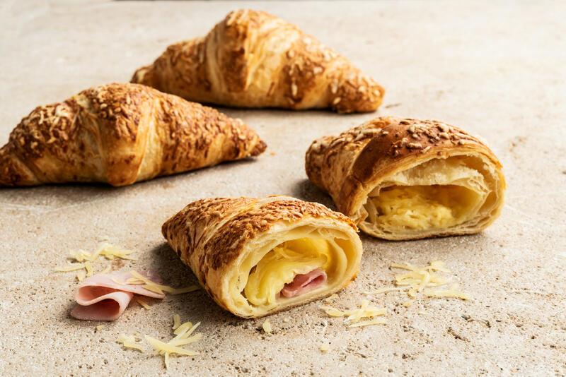 CROISSANT JAMÓN Y QUESO