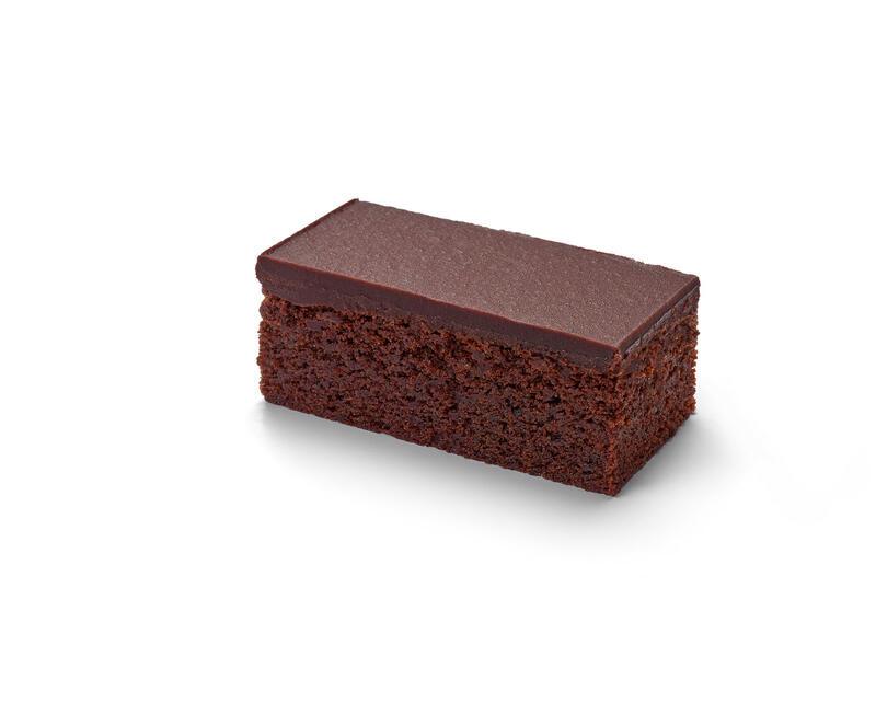 CHOCOLATE FUDGE MELTDOWN CAKE