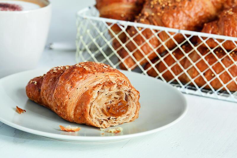 CROISSANT WITH SEEDS HONEY AND GINGER 90g