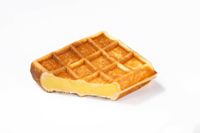 Mini waffle with custard cream