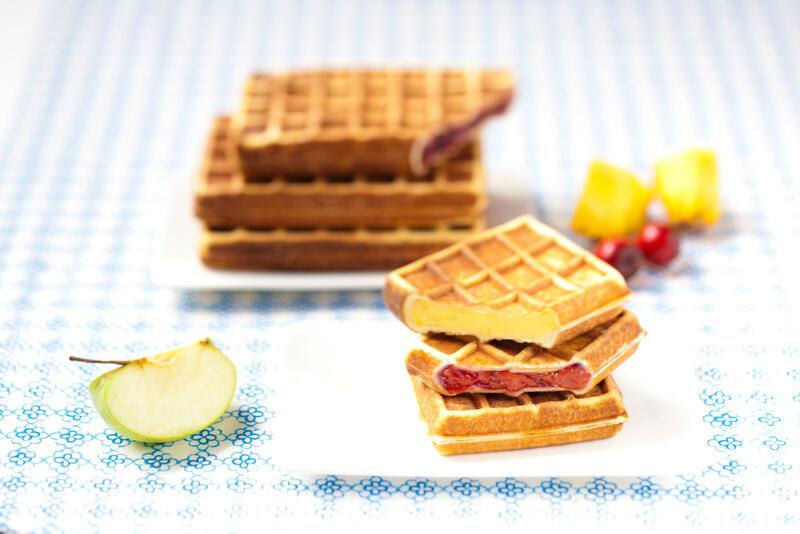 FRUIT WAFFLE WITH APRICOT